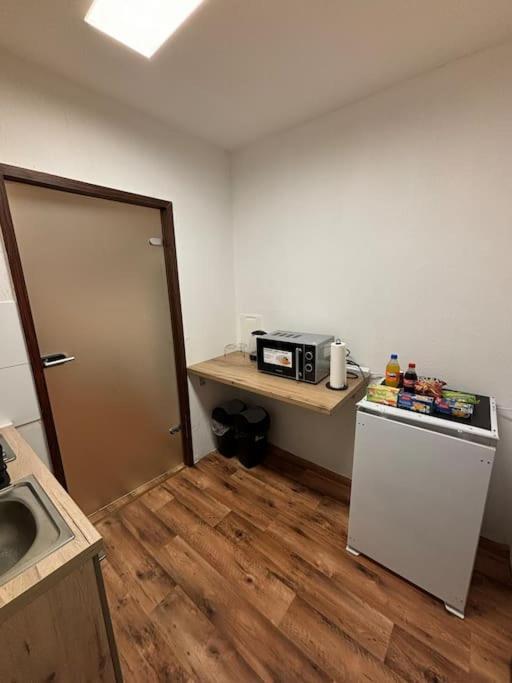 Gemuetliche Wohnung Mit Balkon 사르브루켄 외부 사진